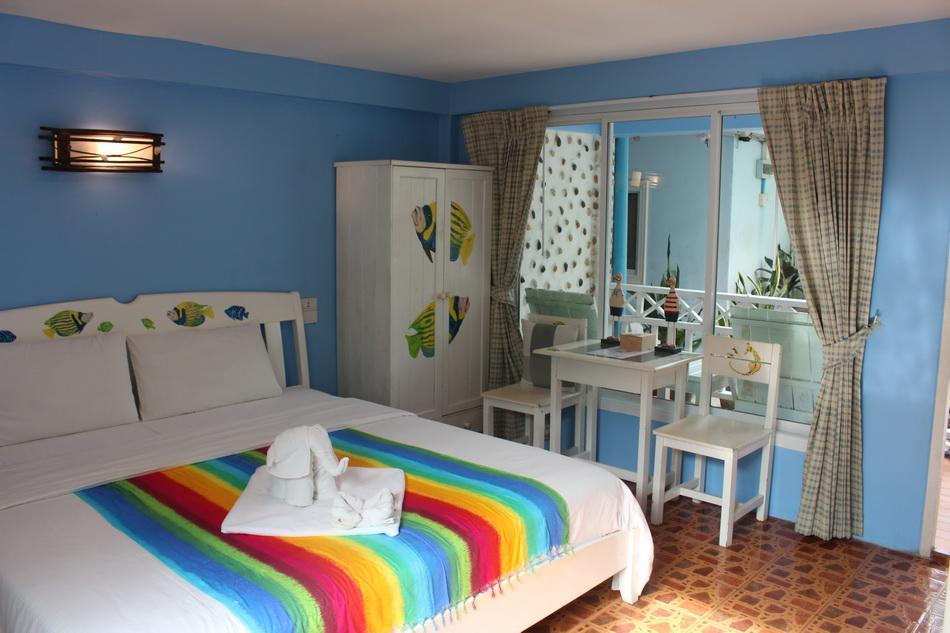 Sukkee Beach Resort Koh Larn Exterior foto